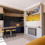 Domus Aurelia Luxury 아파트 *